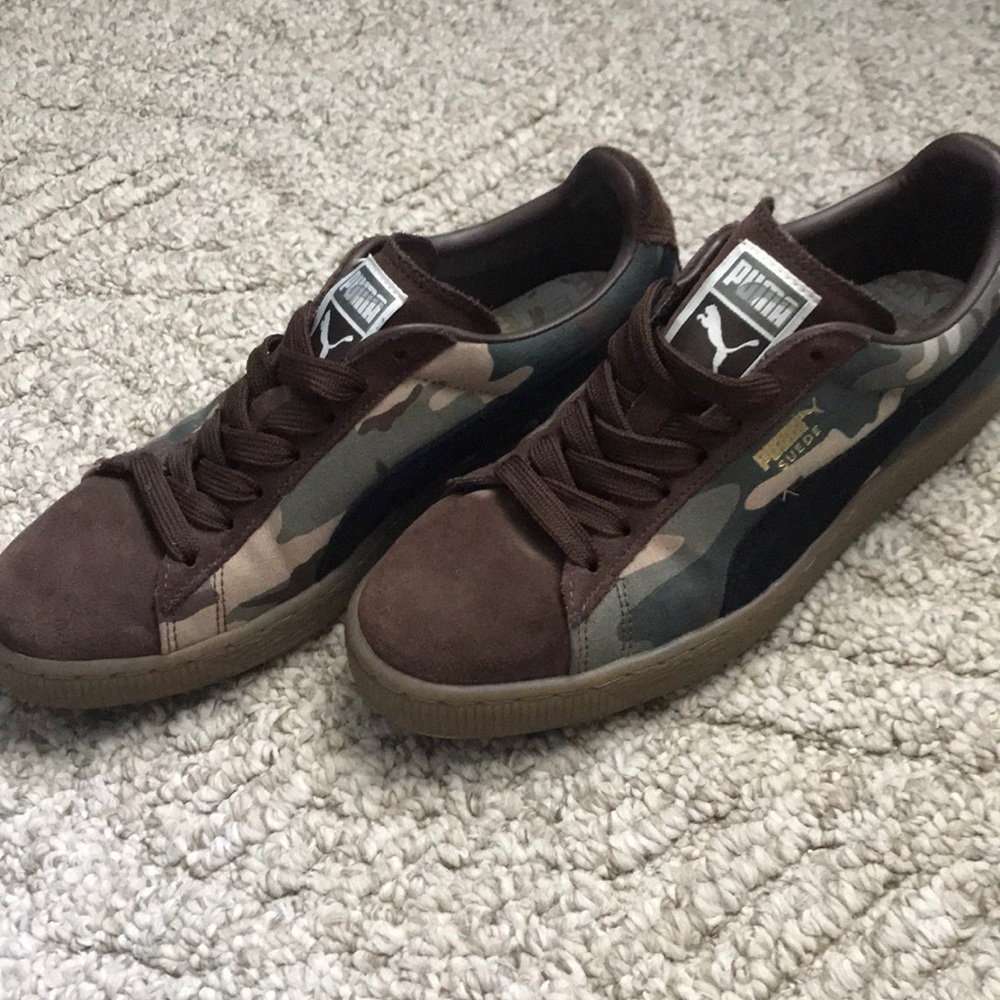 Puma suede men’s shoes sz 7